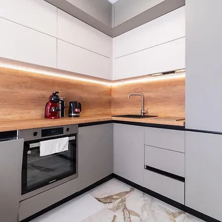 Modern 1-bedroom
