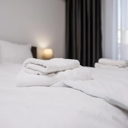 Modern 1-bedroom